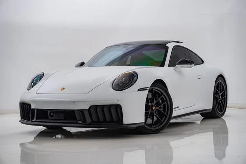 
           
        2025 Porsche 911 Carrera 4 GTS