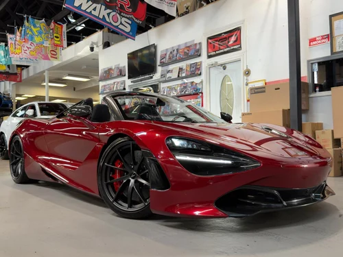 
           
        2022 McLaren 720S Base