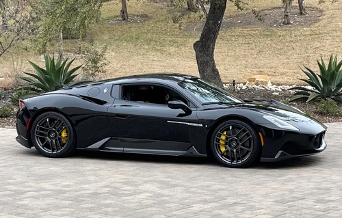 
           
        2022 Maserati MC20