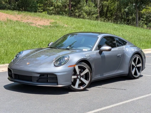 
           
        2026 Porsche 911 Carrera