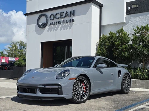 
           
        2024 Porsche 911