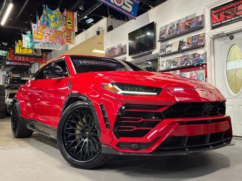 
           
        2019 Lamborghini Urus Base