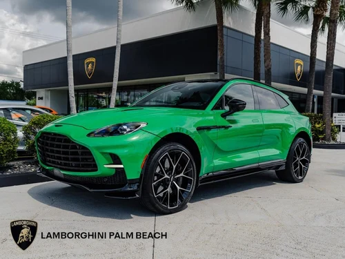
           
        2025 Aston Martin DBX