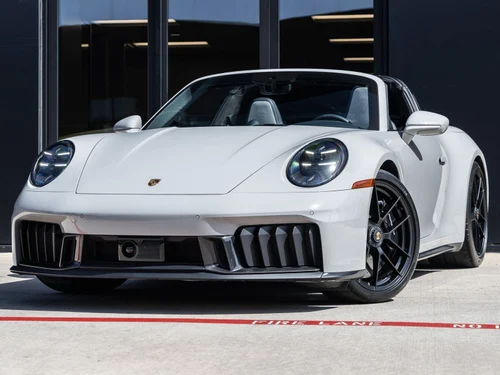 
           
        2025 Porsche 911 Targa 4 GTS