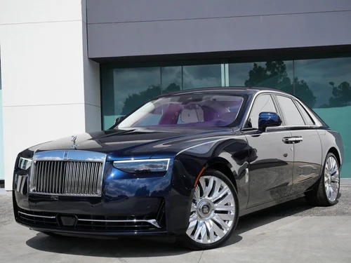 
           New 
        2025 Rolls-Royce Ghost