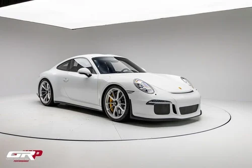 
           
        2016 Porsche 911