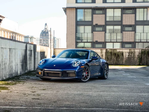 
           
        2020 Porsche 911 Carrera 4S 8
