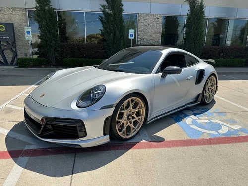 
           
        2021 Porsche 911 Turbo S
