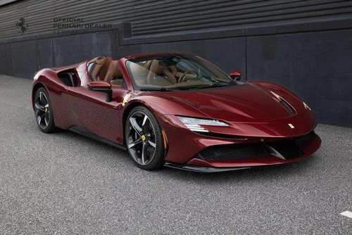 
           
        2025 Ferrari SF90 Spider Convertible