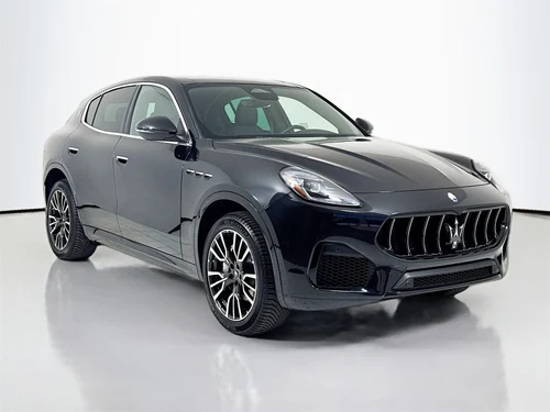 
           New 
        2025 Maserati Grecale