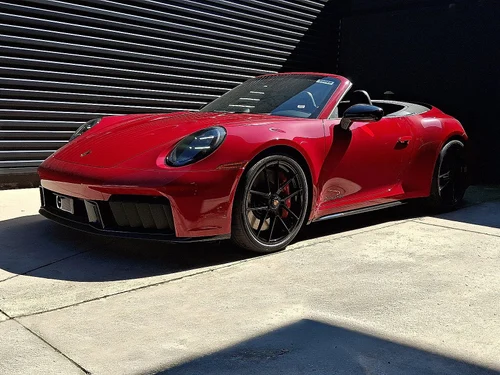 
           New 
        2026 Porsche 911 Carrera 4 GTS