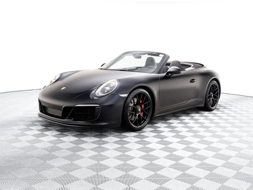 
           
        2018 Porsche 911 Carrera 4 GTS