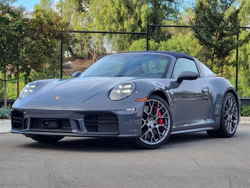 
           New 
        2026 Porsche 911 Targa 4S