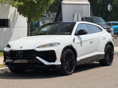 
           New 
        2026 Lamborghini Urus SE
