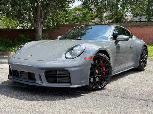 
           
        2025 Porsche 911