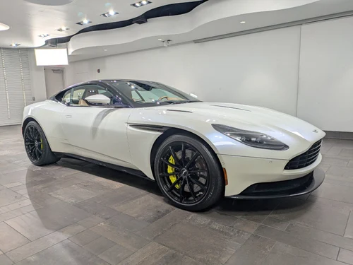 
           
        2020 Aston Martin DB11 AMR