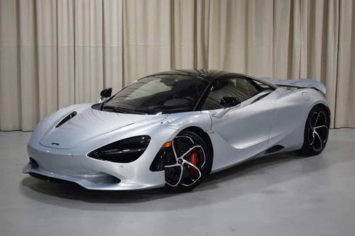
           New 
        2025 McLaren 750S
