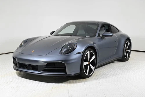 
           
        2025 Porsche 911 Carrera