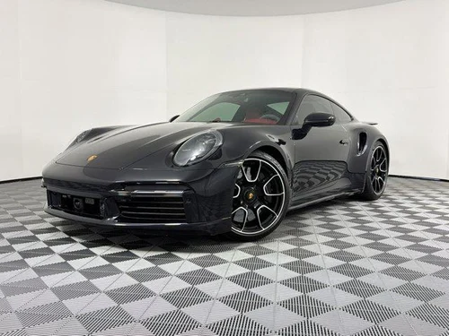 
           
        2021 Porsche 911 Turbo S