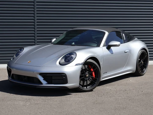 
           
        2022 Porsche 911 4 GTS