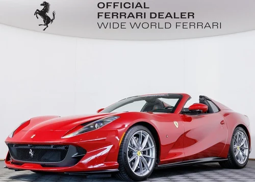 
           
        2021 Ferrari 812 GTS Base