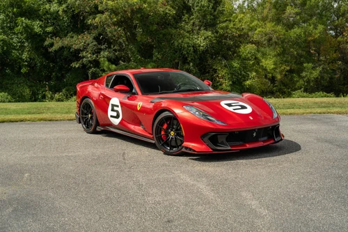 
           
        2023 Ferrari 812 Competizione