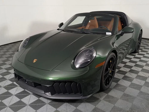 
           
        2026 Porsche 911 Targa 4 GTS
