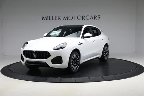 
           New 
        2025 Maserati Grecale Modena