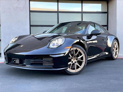 
           
        2026 Porsche 911 Carrera 4S