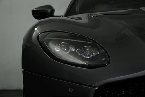 
           
        2020 Aston Martin DBS Superleggera