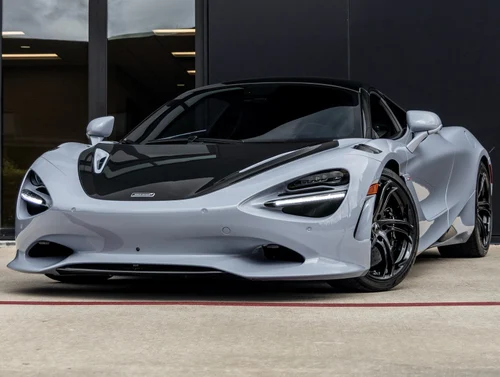 
           
        2025 McLaren 750S Base