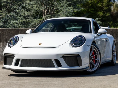 
           
        2018 Porsche 911 GT3