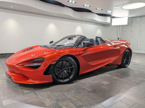 
           
        2025 McLaren 750S Spider