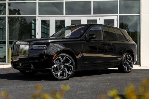 
           New 
        2026 Rolls-Royce Black Badge Cullinan
