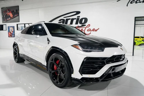 
           
        2019 Lamborghini Urus