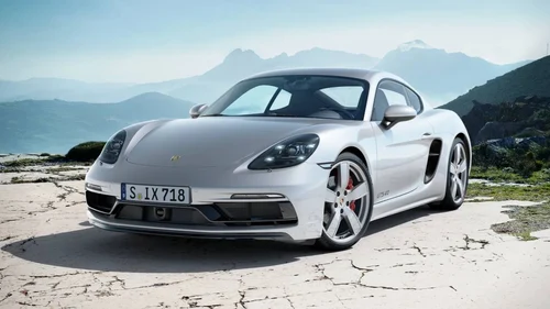 
           New 
        2025 Porsche 718 Cayman GTS 4.0
