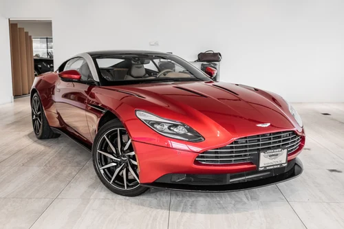 
           
        2017 Aston Martin DB11