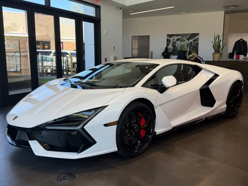 
           New 
        2026 Lamborghini Revuelto