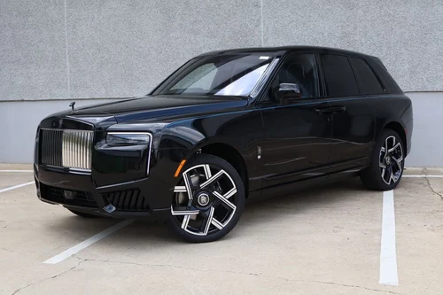 
           New 
        2027 Rolls-Royce CULLINAN BLACK BADGE