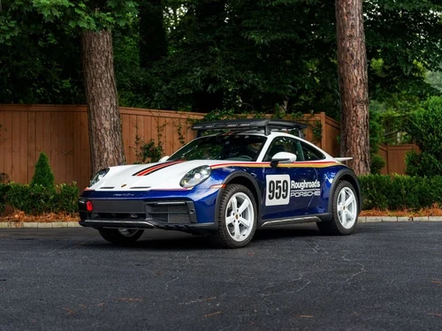 
           
        2023 Porsche 911