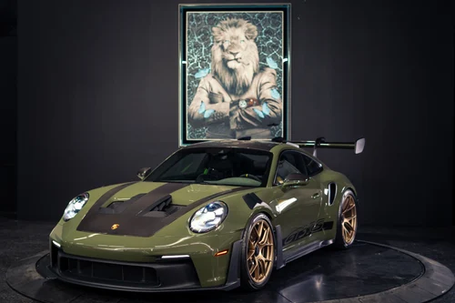 
           
        2024 Porsche 911