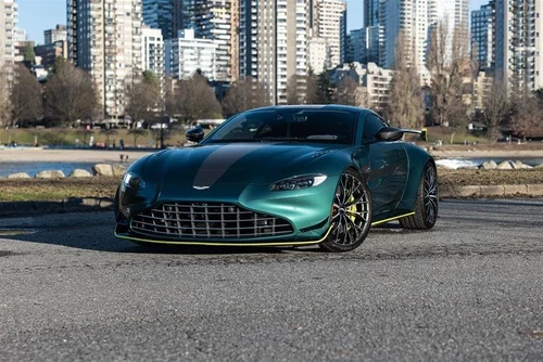 
           
        2022 Aston Martin Vantage F1 Coupe