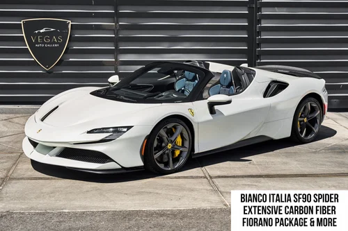 
           
        2022 Ferrari SF90 Spider Base