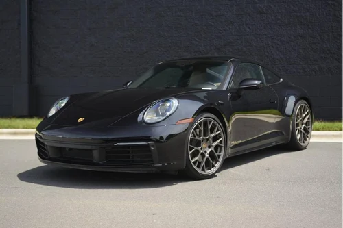 
           
        2021 Porsche 911