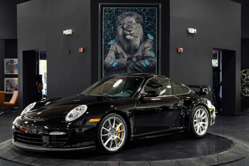 
           
        2008 Porsche 911 GT2