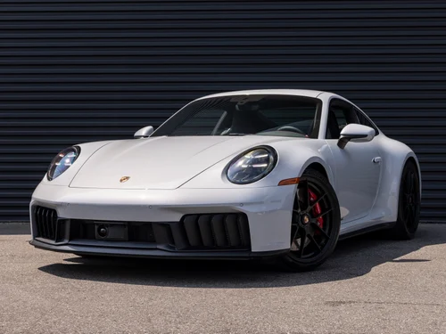 2025 Porsche 911 Carrera GTS