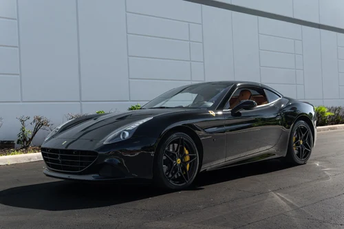 
           
        2017 Ferrari California T