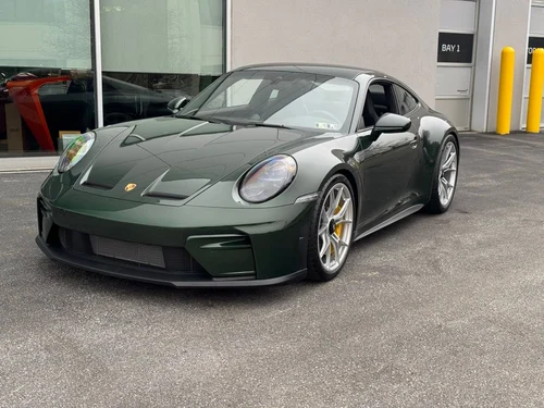 
           
        2025 Porsche 911 GT3 w