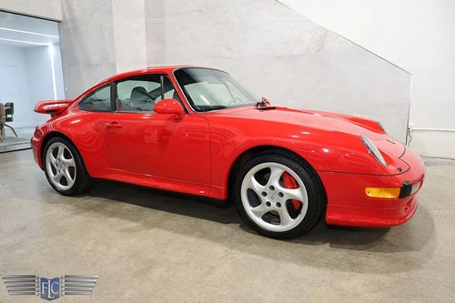 
           
        1997 Porsche 911 Carrera 4S