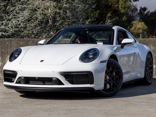 
           
        2022 Porsche 911 Carrera GTS